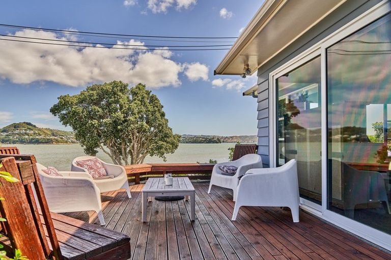 Photo of property in 19 Motukaraka Point, Pauatahanui, Porirua, 5381