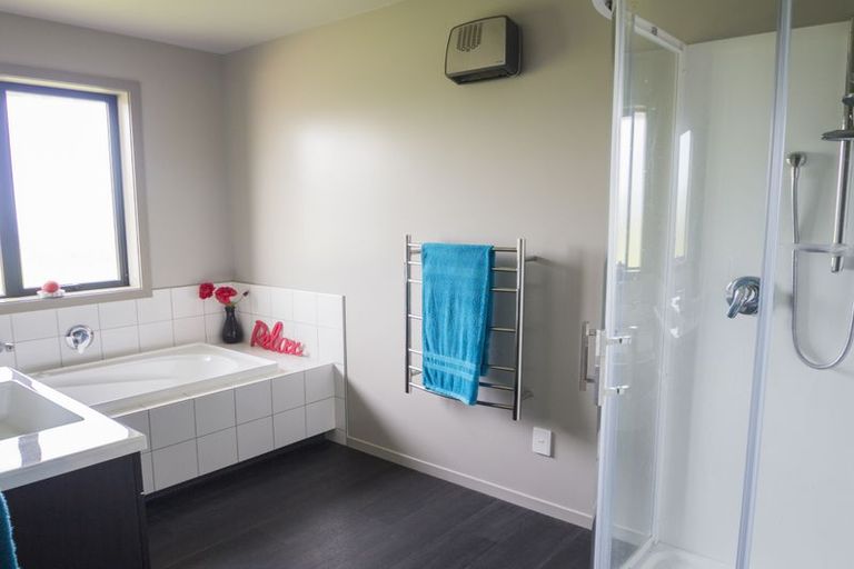 Photo of property in 303 Redcastle Road, Oamaru North, Oamaru, 9492