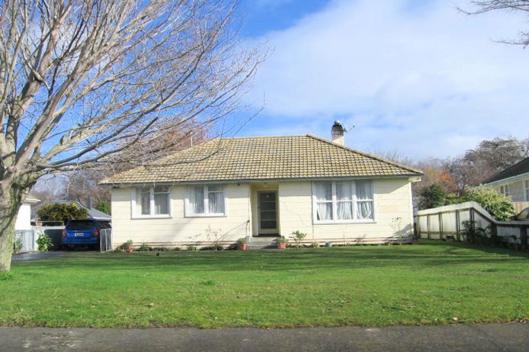 Photo of property in 1017 Sussex Street, Mayfair, Hastings, 4122