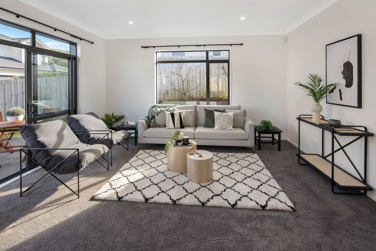 Photo of property in 32 Mauldeth Terrace, Churton Park, Wellington, 6037