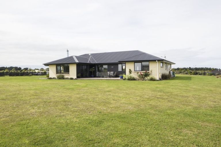Photo of property in 303 Redcastle Road, Oamaru North, Oamaru, 9492