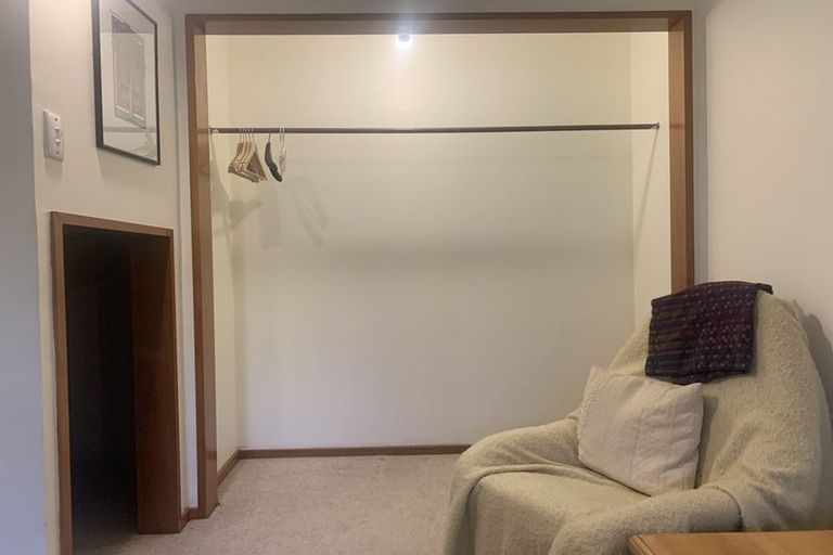 Photo of property in 9 Bayne Terrace, Macandrew Bay, Dunedin, 9014