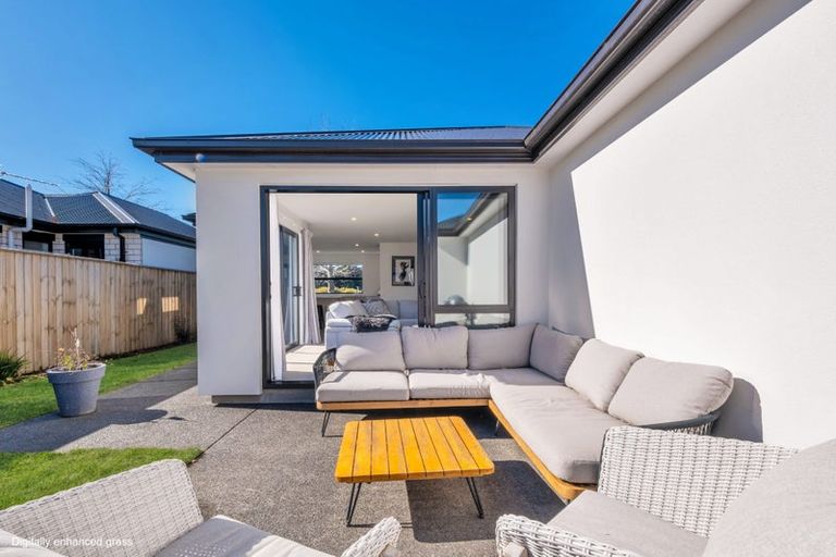 Photo of property in 17 Sutherlands Road, Halswell, Christchurch, 8025