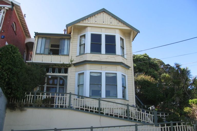 Photo of property in 62 Hawker Street, Mount Victoria, Wellington, 6011