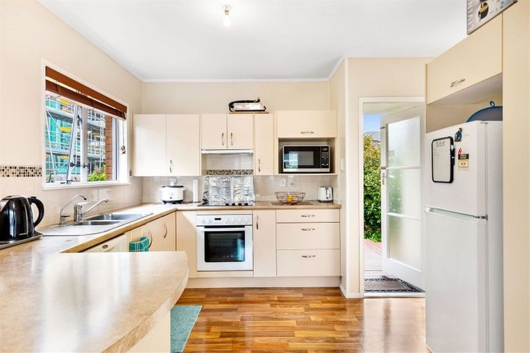 Photo of property in 3/4 Menary Street, Papakura, 2110