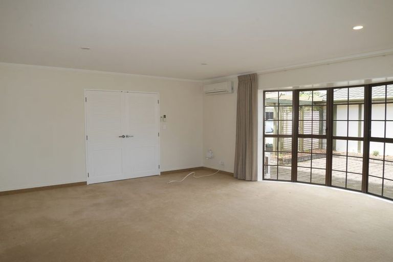 Photo of property in 63a Ngaio Road, Waikanae, 5036