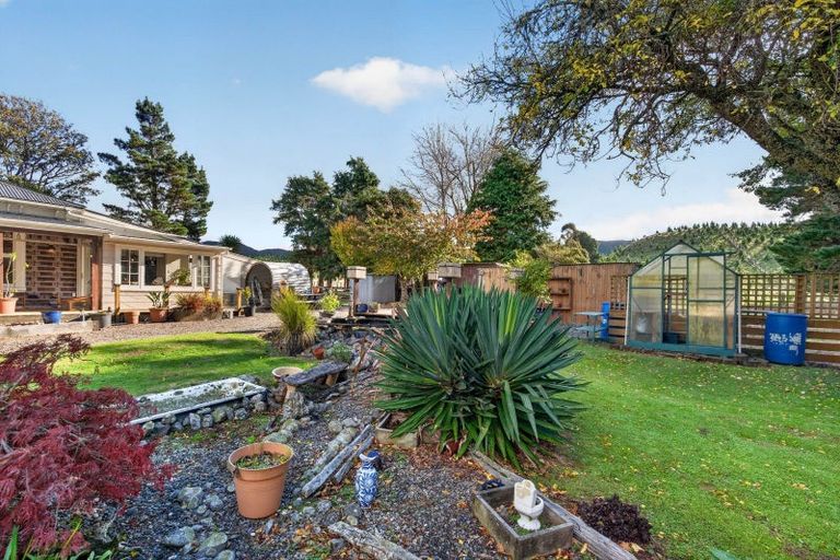 Photo of property in 85558 State Highway 2, Mount Bruce, Masterton, 5881