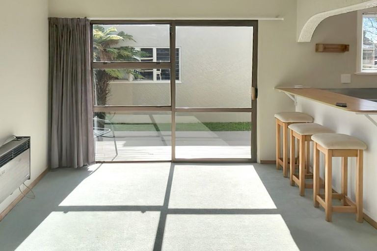 Photo of property in 303 College Street, West End, Palmerston North, 4410