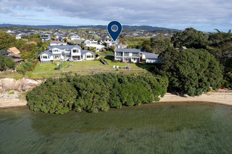 Photo of property in 152d One Tree Point Road, One Tree Point, 0118