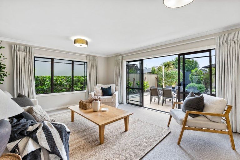 Photo of property in 29 Pinotage Drive, Greenmeadows, Napier, 4112