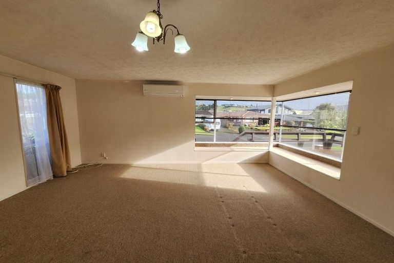 Photo of property in 11 Gillam Crescent, Springfield, Rotorua, 3015