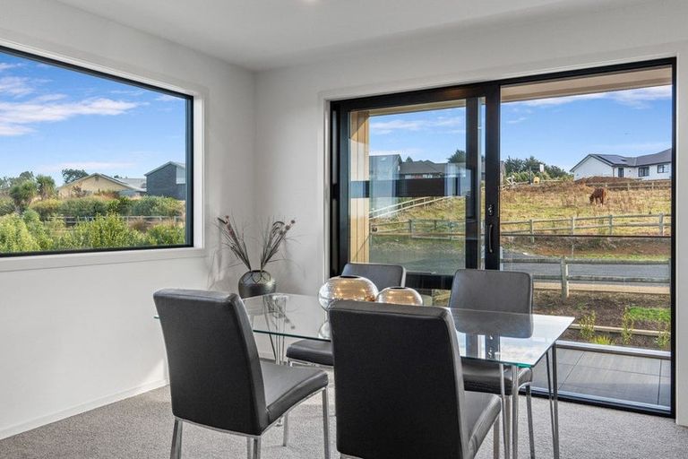 Photo of property in 22 Macleod Avenue, Halfway Bush, Dunedin, 9010
