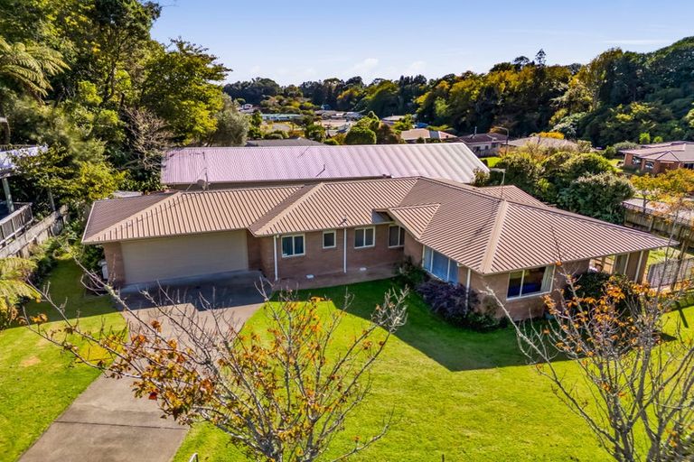 Photo of property in 12 Davies Road, Hurdon, New Plymouth, 4310