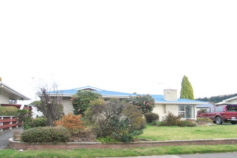 Photo of property in 2 O'dowd Road, Taradale, Napier, 4112