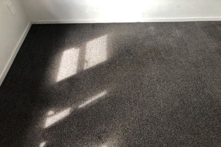 Photo of property in 4 Aden Place, Clendon Park, Auckland, 2103