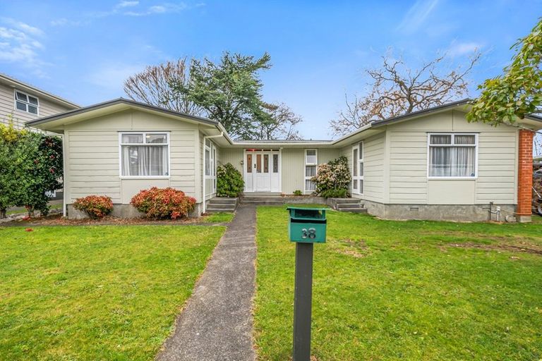 Photo of property in 38 Holdsworth Avenue, Trentham, Upper Hutt, 5018