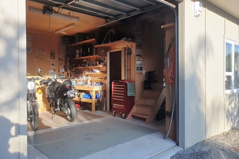 Photo of property in 8a Vincent Drive, Levin, 5510