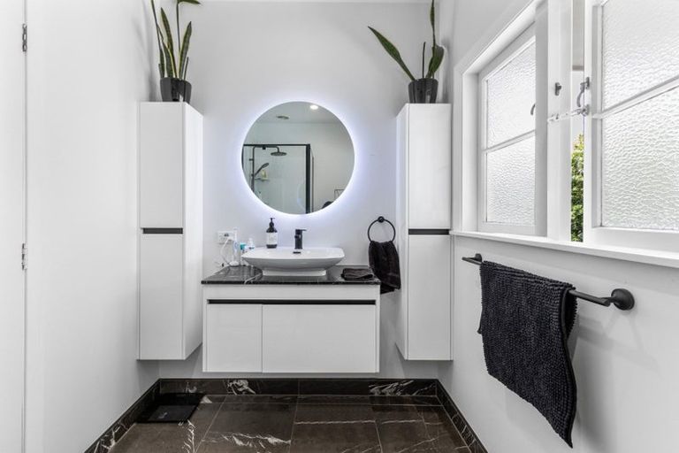 Photo of property in 12a Naylor Street, Hamilton East, Hamilton, 3216