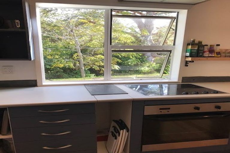 Photo of property in 642 Matapouri Road, Matapouri, Whangarei, 0173