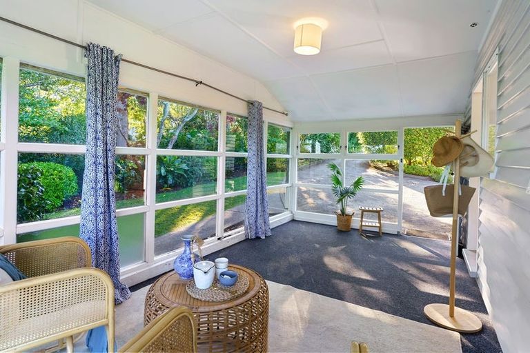 Photo of property in 58 Winara Avenue, Waikanae, 5036