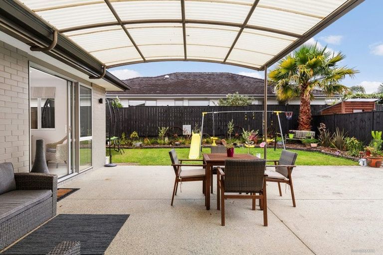 Photo of property in 30 Castellina Drive, Karaka, Papakura, 2113