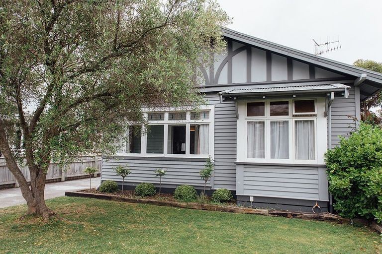 Photo of property in 53 Vigor Brown Street, Napier South, Napier, 4110
