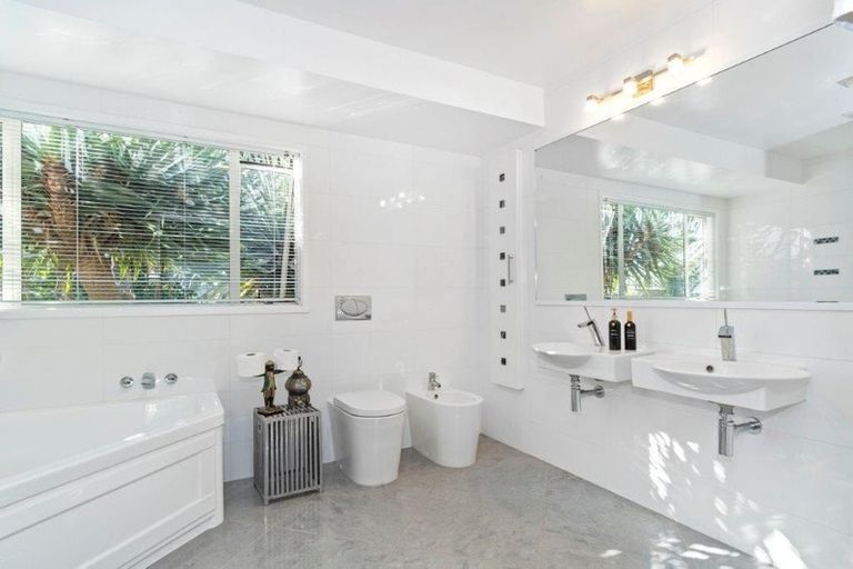 Photo of property in 33c Tay Street, Mount Maunganui, 3116
