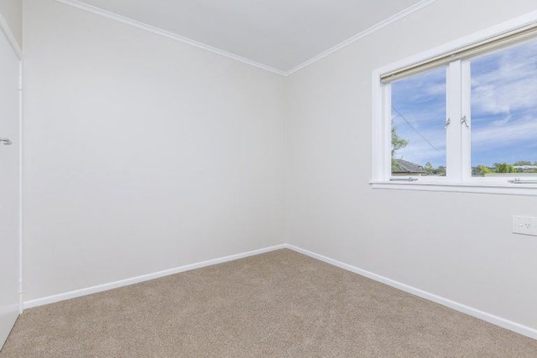 Photo of property in 1/184 Forrest Road, Forrest Hill, Auckland, 0620