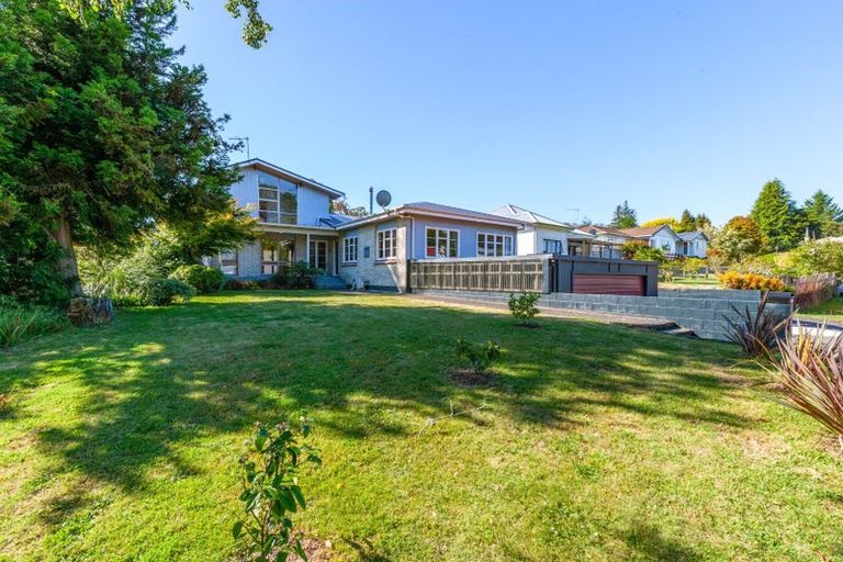 Photo of property in 8 Hillsview Crescent, Taumarunui, 3920