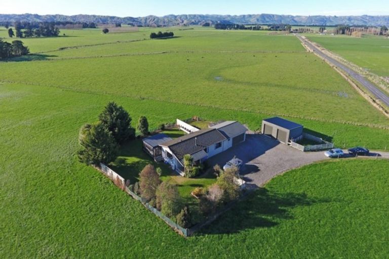 Photo of property in 383 East Taratahi Road, East Taratahi, Masterton, 5887
