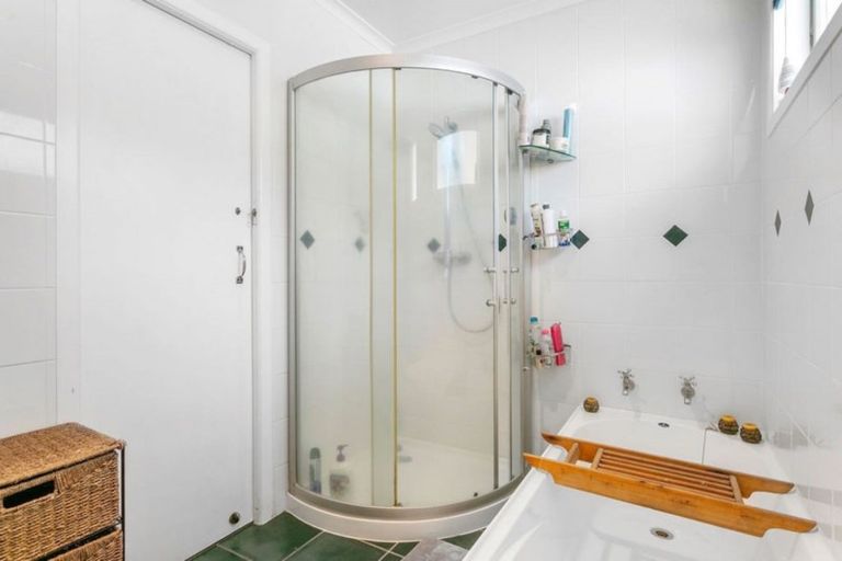 Photo of property in 6 Queen Street, Cambridge, 3434