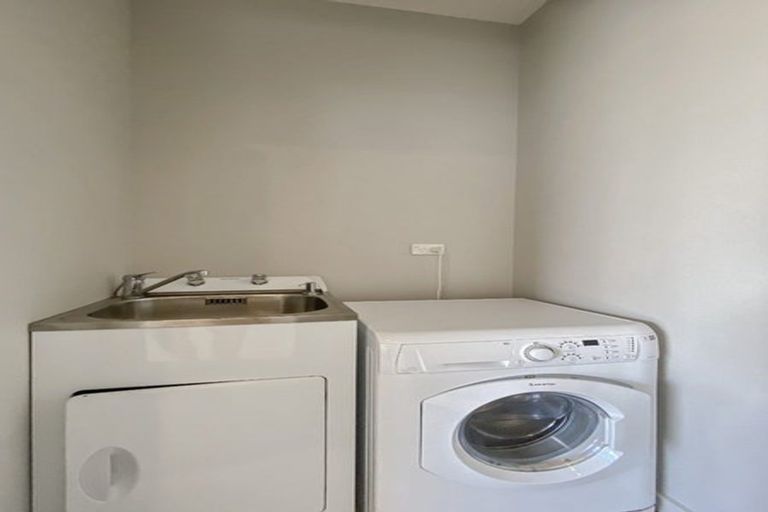 Photo of property in 1/22 Pascal Street, Palmerston North, 4410