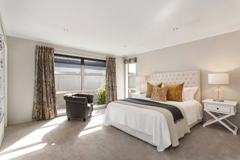 Photo of property in 98 Condell Avenue, Papanui, Christchurch, 8053