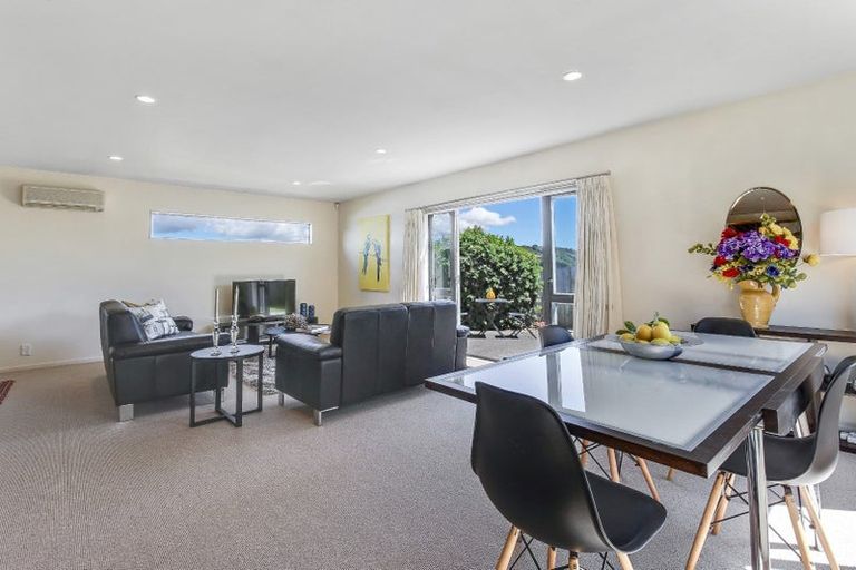 Photo of property in 28a James Cook Drive, Whitby, Porirua, 5024