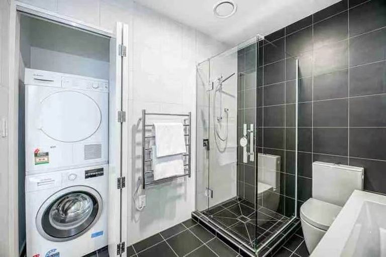 Photo of property in 102/19 Rawene Road, Birkenhead, Auckland, 0626