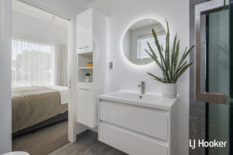 Photo of property in 246 Seaforth Road, Waihi Beach, 3611