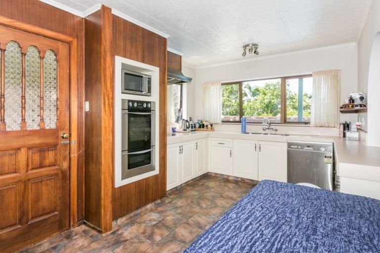 Photo of property in 2 Ewan Place, Taradale, Napier, 4112