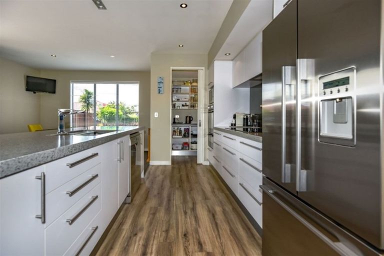 Photo of property in 12 Coachmans Road, Prebbleton, 7604