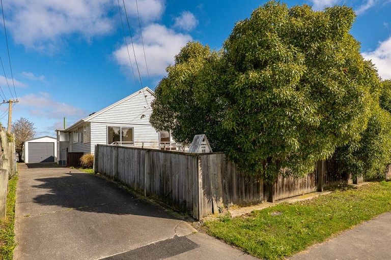 Photo of property in 11 Bronwyn Street, Mairehau, Christchurch, 8052