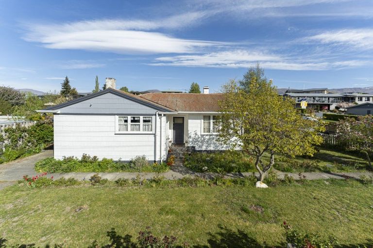 Photo of property in 64 Inniscort Street, Cromwell, 9310