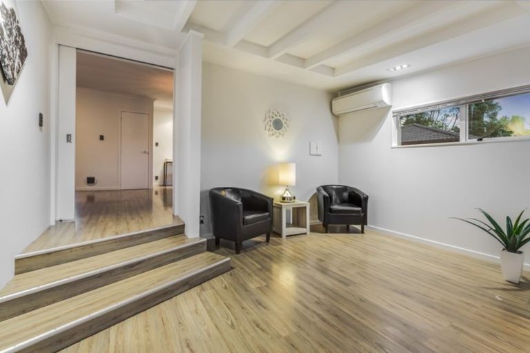 Photo of property in 7 Leo Street, Glen Eden, Auckland, 0602
