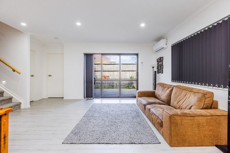 Photo of property in 4c Old Wairoa Road, Papakura, 2110