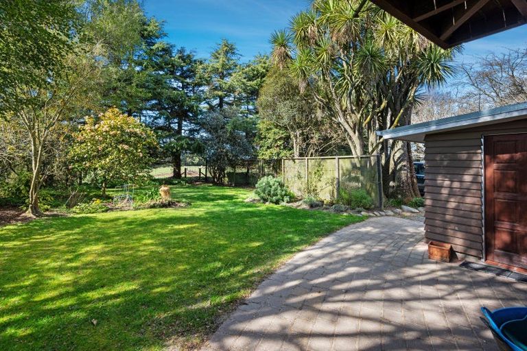 Photo of property in 1908 Old West Coast Road, Kirwee, Christchurch, 7671