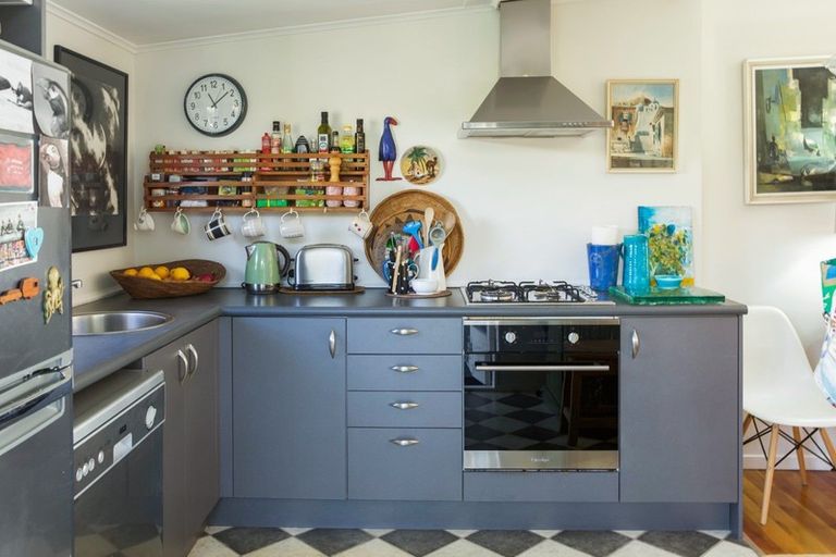 Photo of property in 20b Wood Street, Greytown, 5712