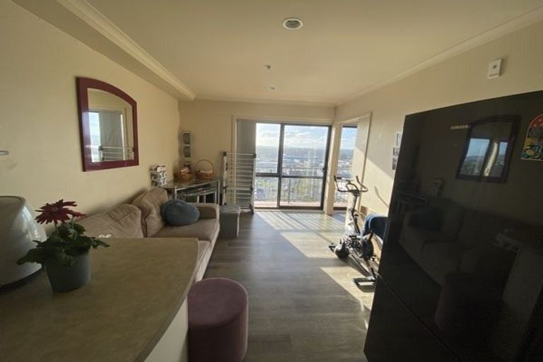 Photo of property in 15e/18 Ronwood Avenue, Manukau, Auckland, 2104