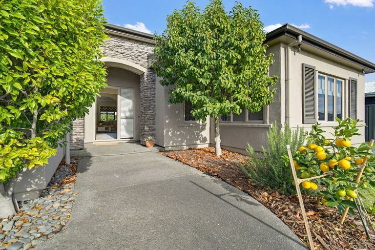 Photo of property in 100 Hunter Drive, Awatoto, Napier, 4110