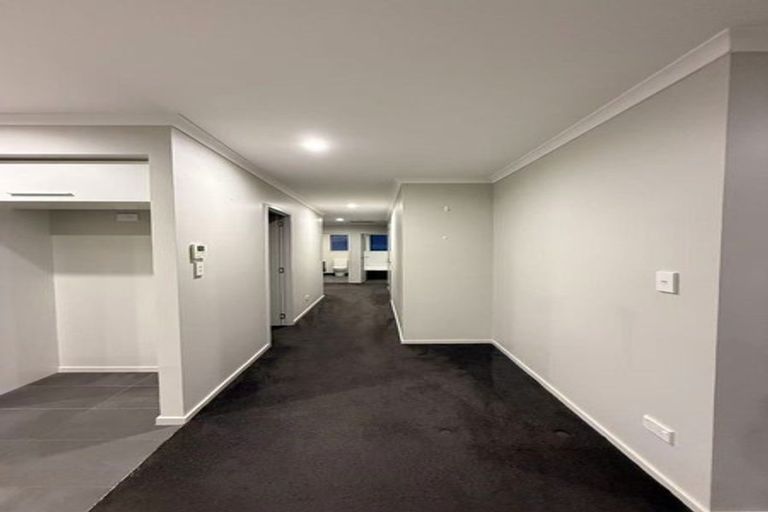 Photo of property in 98 Ridgedale Road, Silverdale, 0932