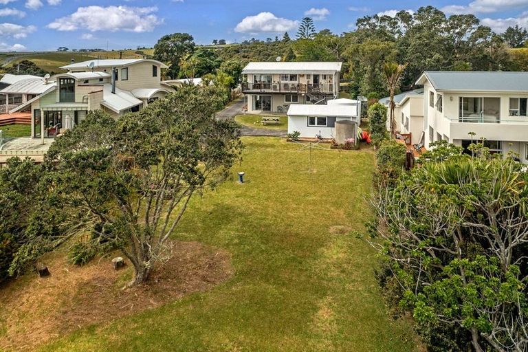 Photo of property in 13 Okura River Road, Okura, Albany, 0792