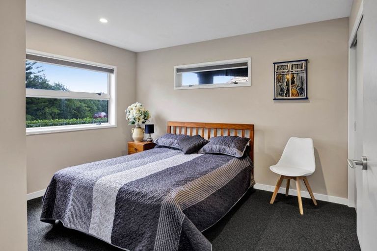 Photo of property in 22 Halse Place, Opunake, 4616