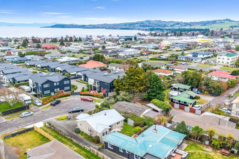 Photo of property in 2/2 Laughton Street, Taupo, 3330